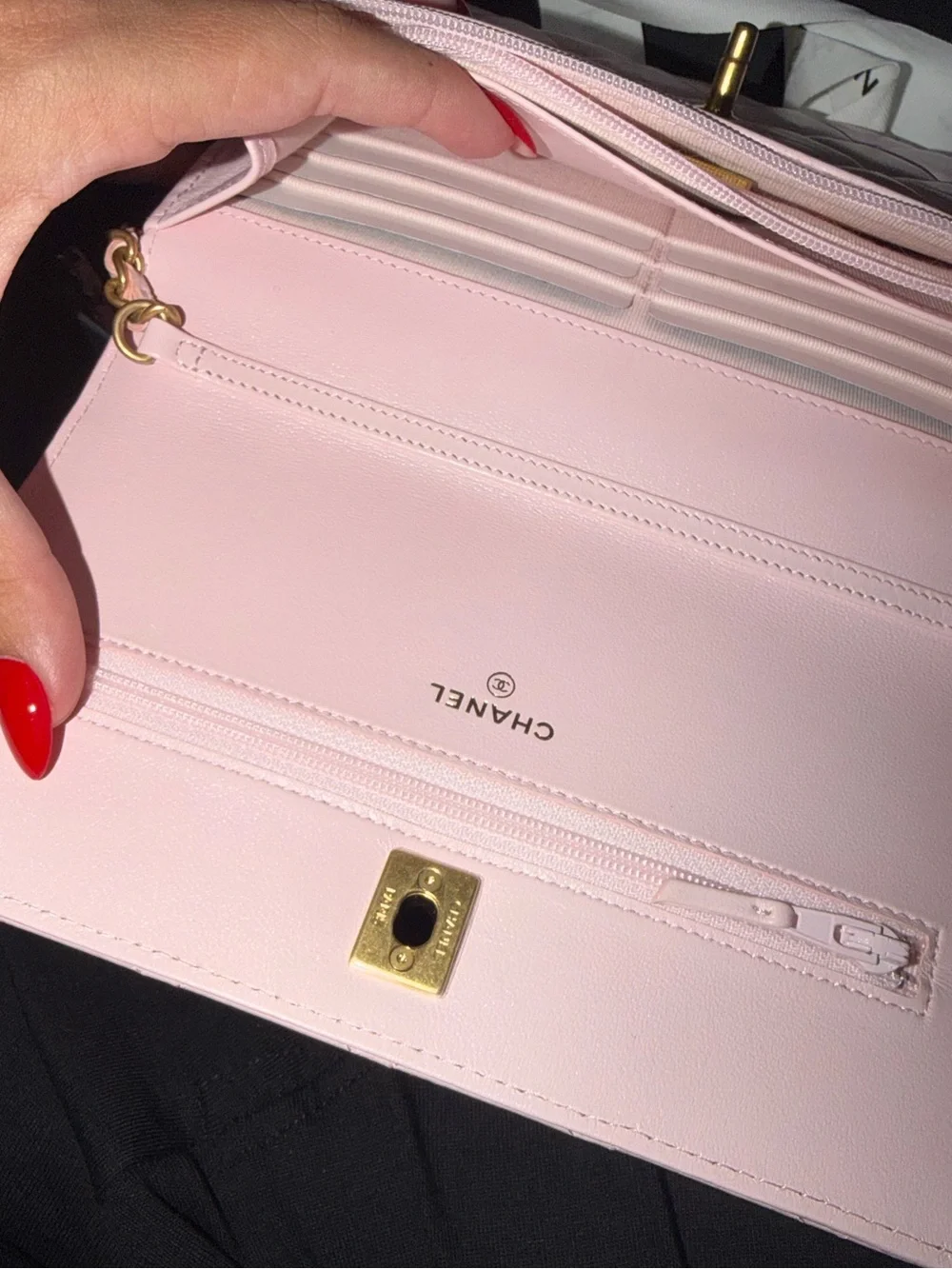 CHANEL Pink Quilted Leather Crossbody Bag Gold CC.